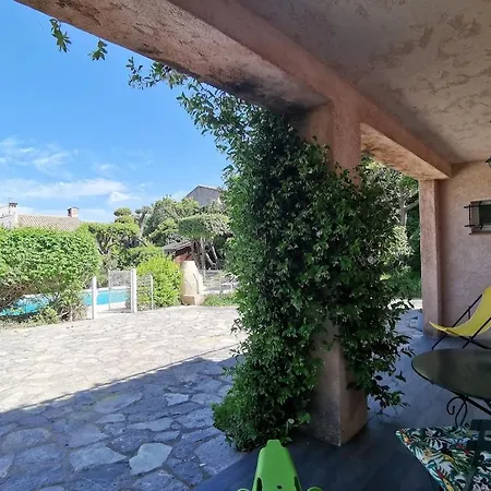 Вилла Rez De Avec Sa Piscine Privative *